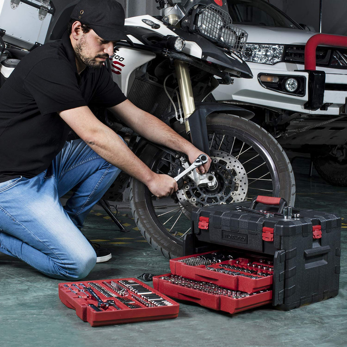 450-Piece Drive Socket Set 1/2" 1/4" 3/8" CR-V Metric and Imperial with Quick-Release Ratchet Wrench K200387